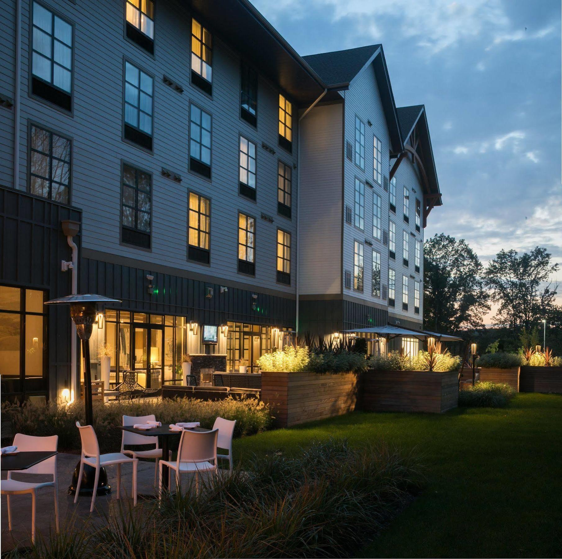 Hotel Zero Degrees Danbury Zewnętrze zdjęcie